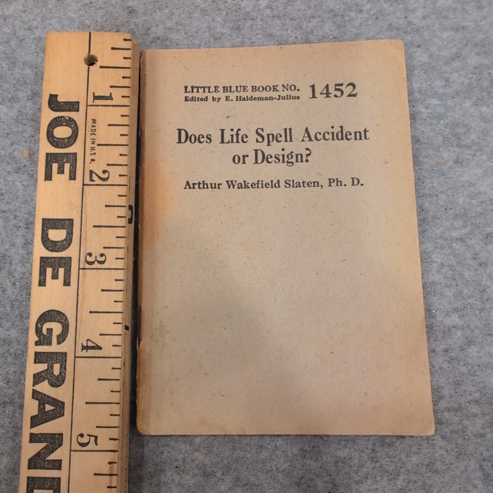 Little Blue Book No 1452 Does Life Spell Accident or Design Slaten Philosophy - Picture 1 of 1